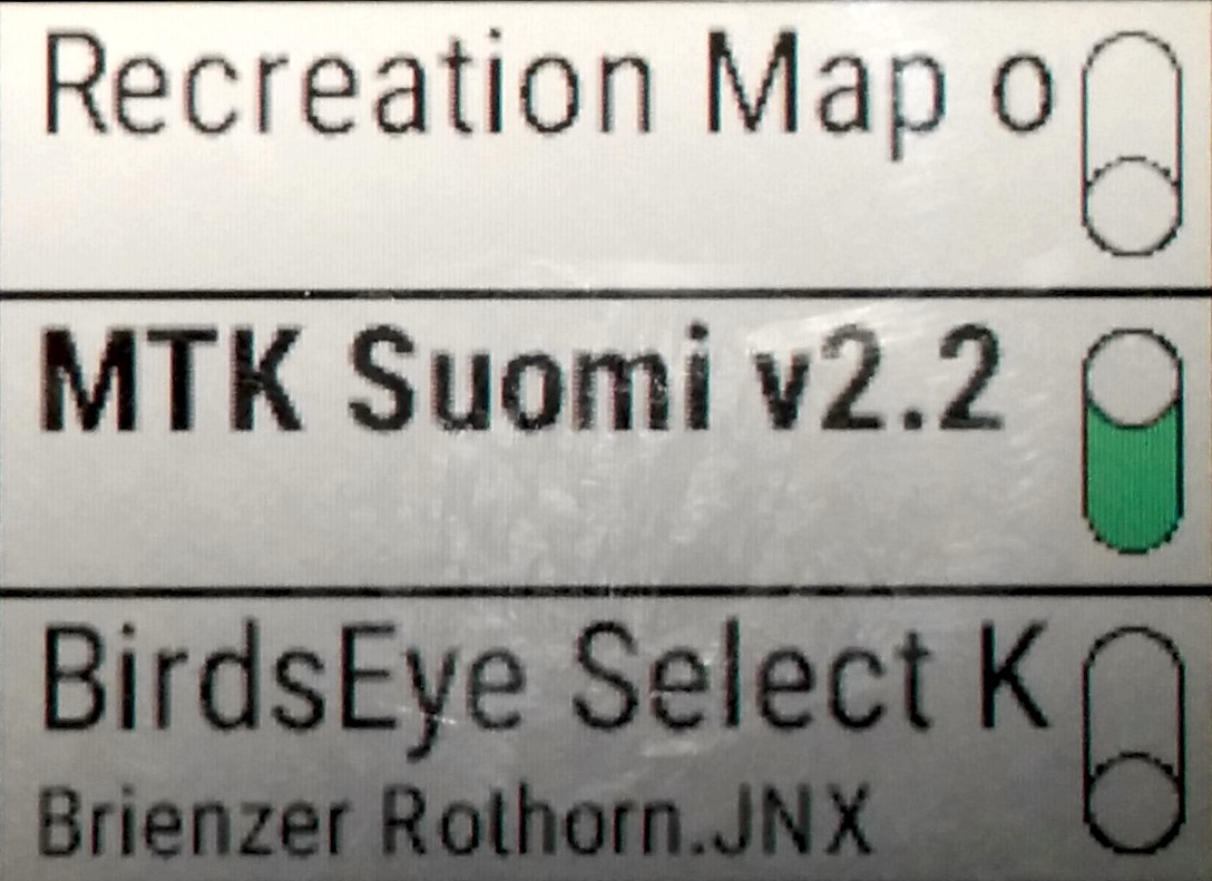 Settings / Map / Configure Maps valikosta löytyvät vakiokartat ja juuri asennettu MTK Suomi v2.2