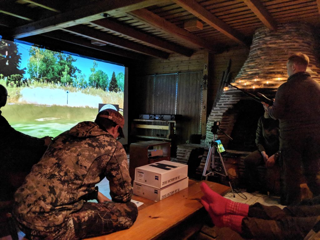 Rentoa tunnelmaa simulaattoriradalla