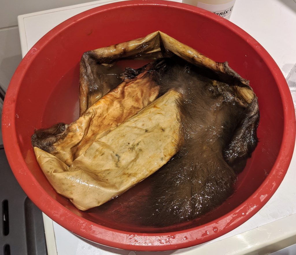 Kuivatut näädät pehmenemässä