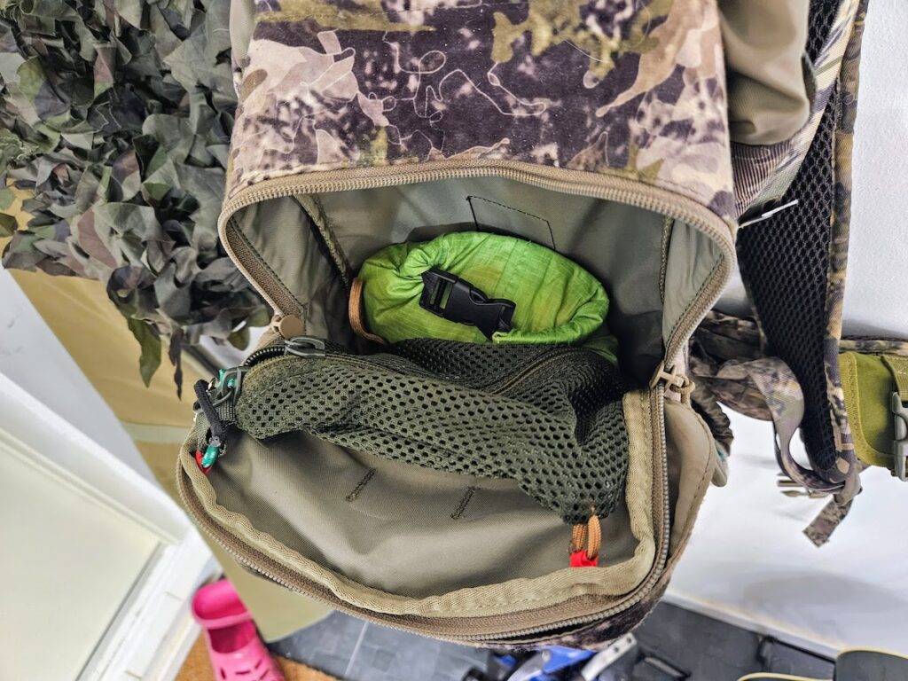 Eberlestock H2 Gunrunnerin ylätasku tuunattuna